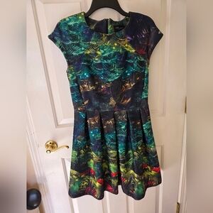 Romeo & Juliet Couture Pleated "Skater" Dress, Like New Condition, Size M
